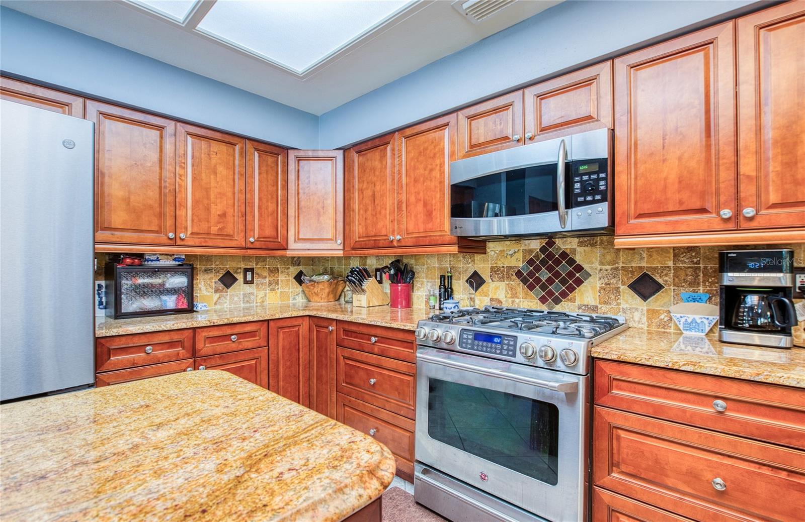 4901 HALLSTEAD WAY, TAMPA, FL, 33647