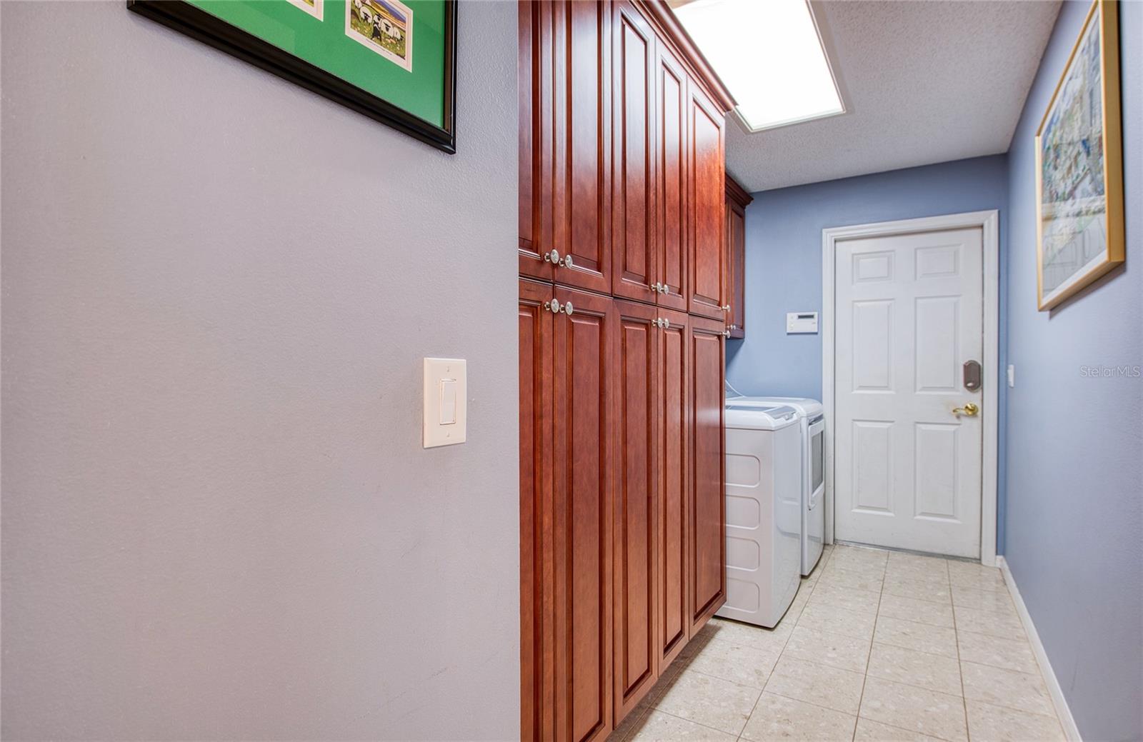 4901 HALLSTEAD WAY, TAMPA, FL, 33647