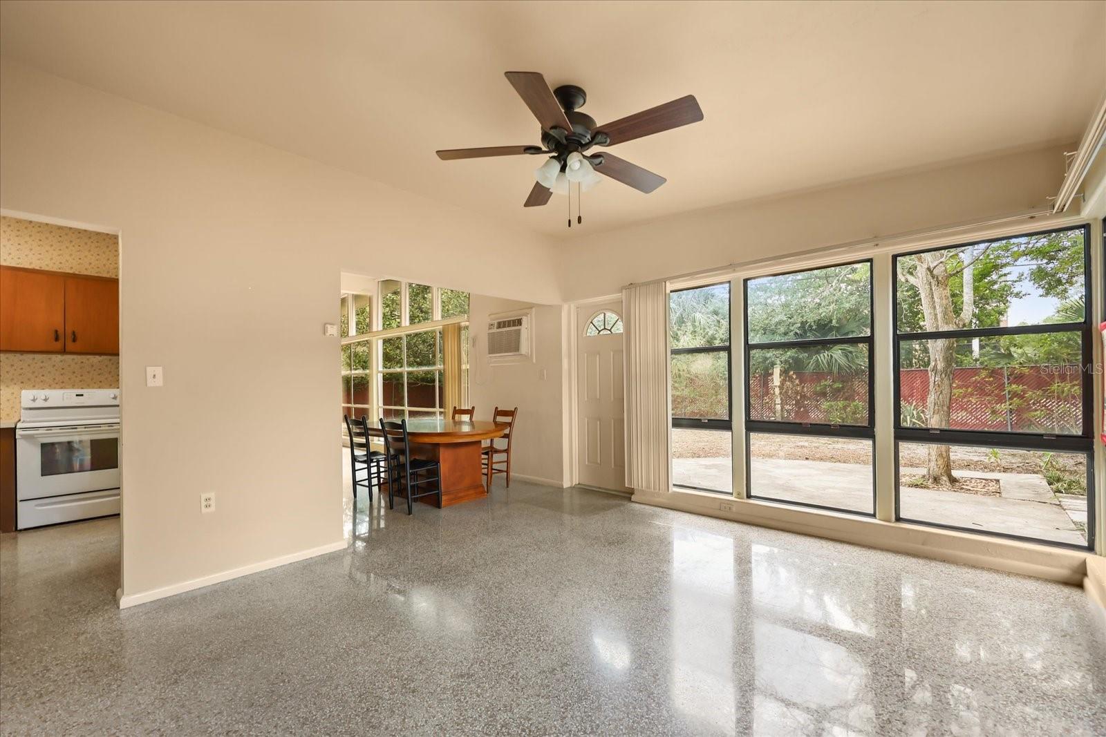3506 PELICAN LN, ORLANDO, FL, 32803