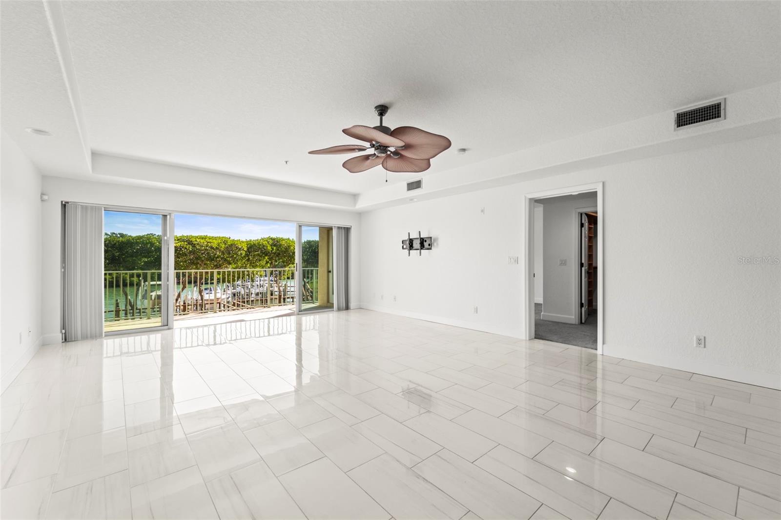 1645 PINELLAS BAYWAY S #B2, ST PETERSBURG, FL, 33715