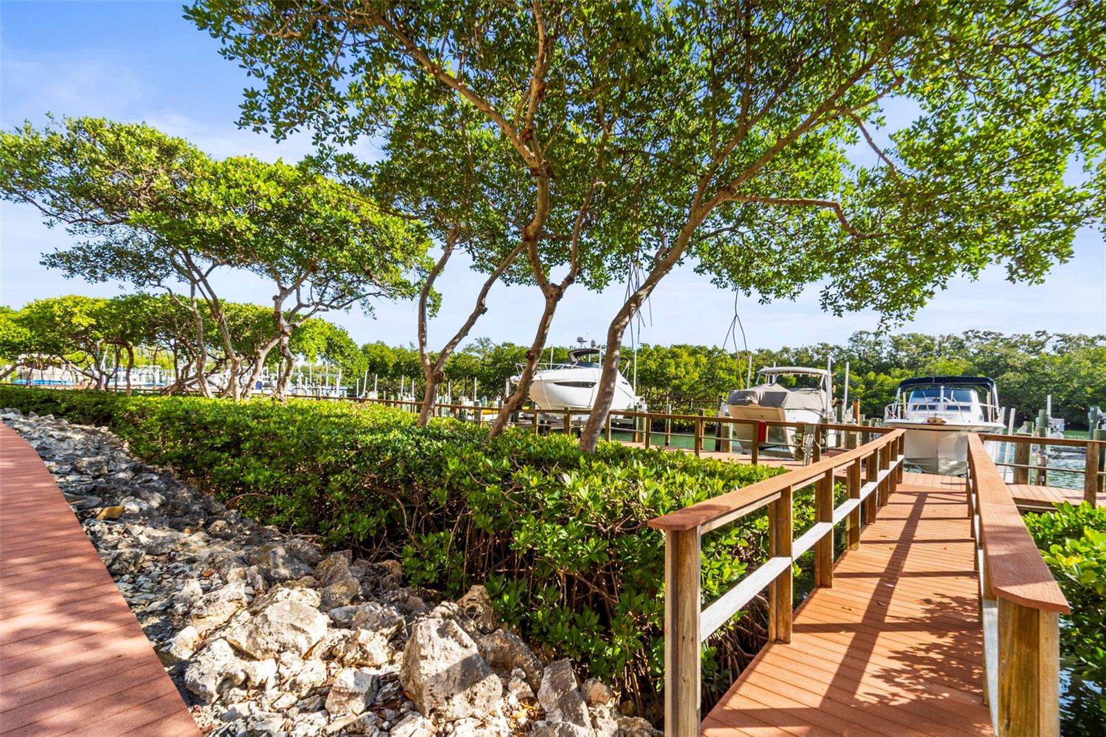 1645 PINELLAS BAYWAY S #B2, ST PETERSBURG, FL, 33715