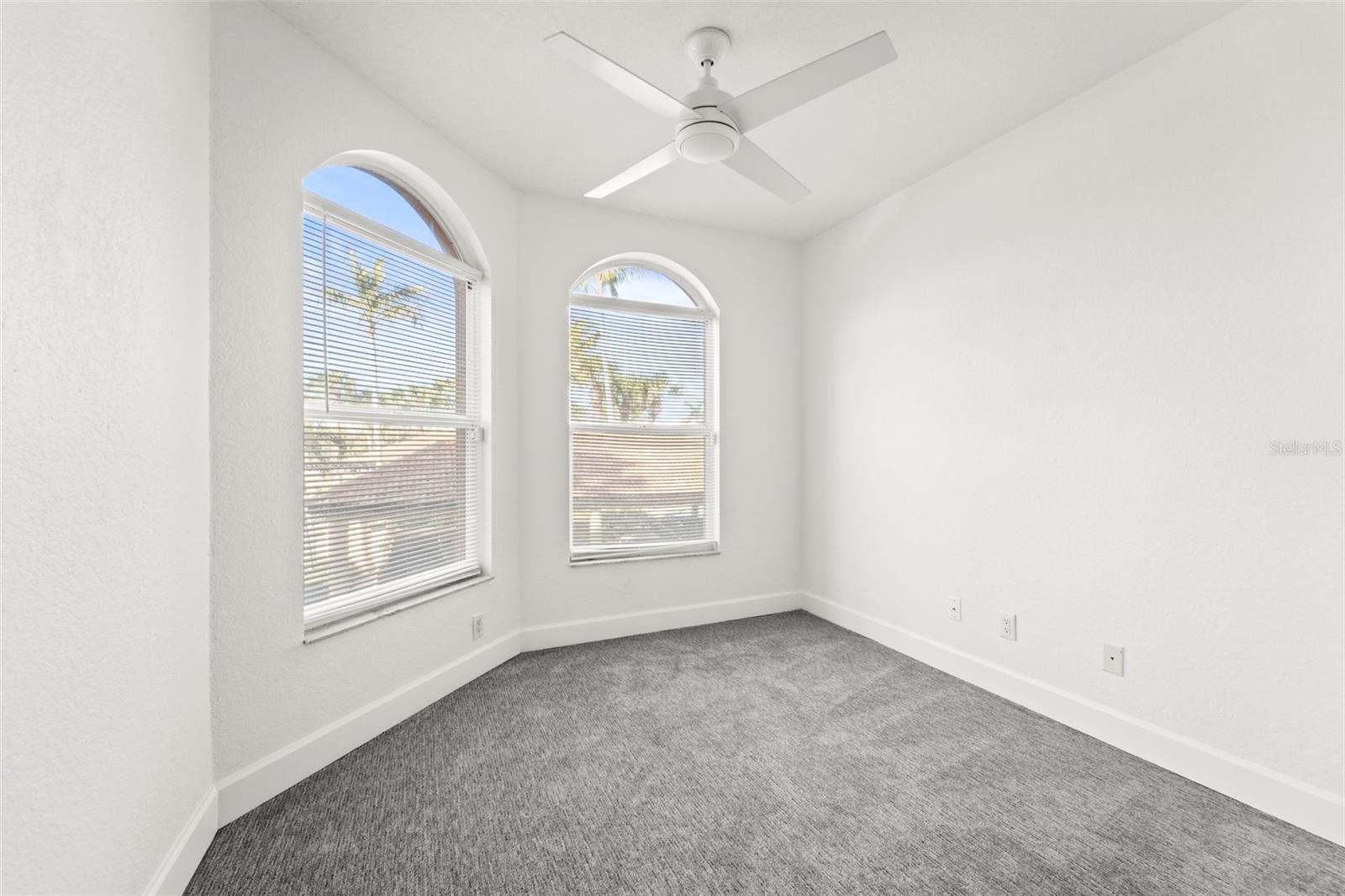 1645 PINELLAS BAYWAY S #B2, ST PETERSBURG, FL, 33715