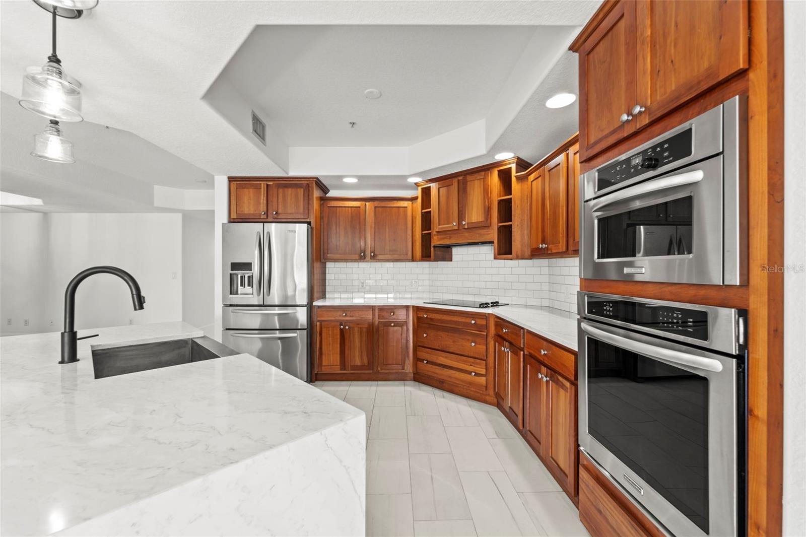 1645 PINELLAS BAYWAY S #B2, ST PETERSBURG, FL, 33715