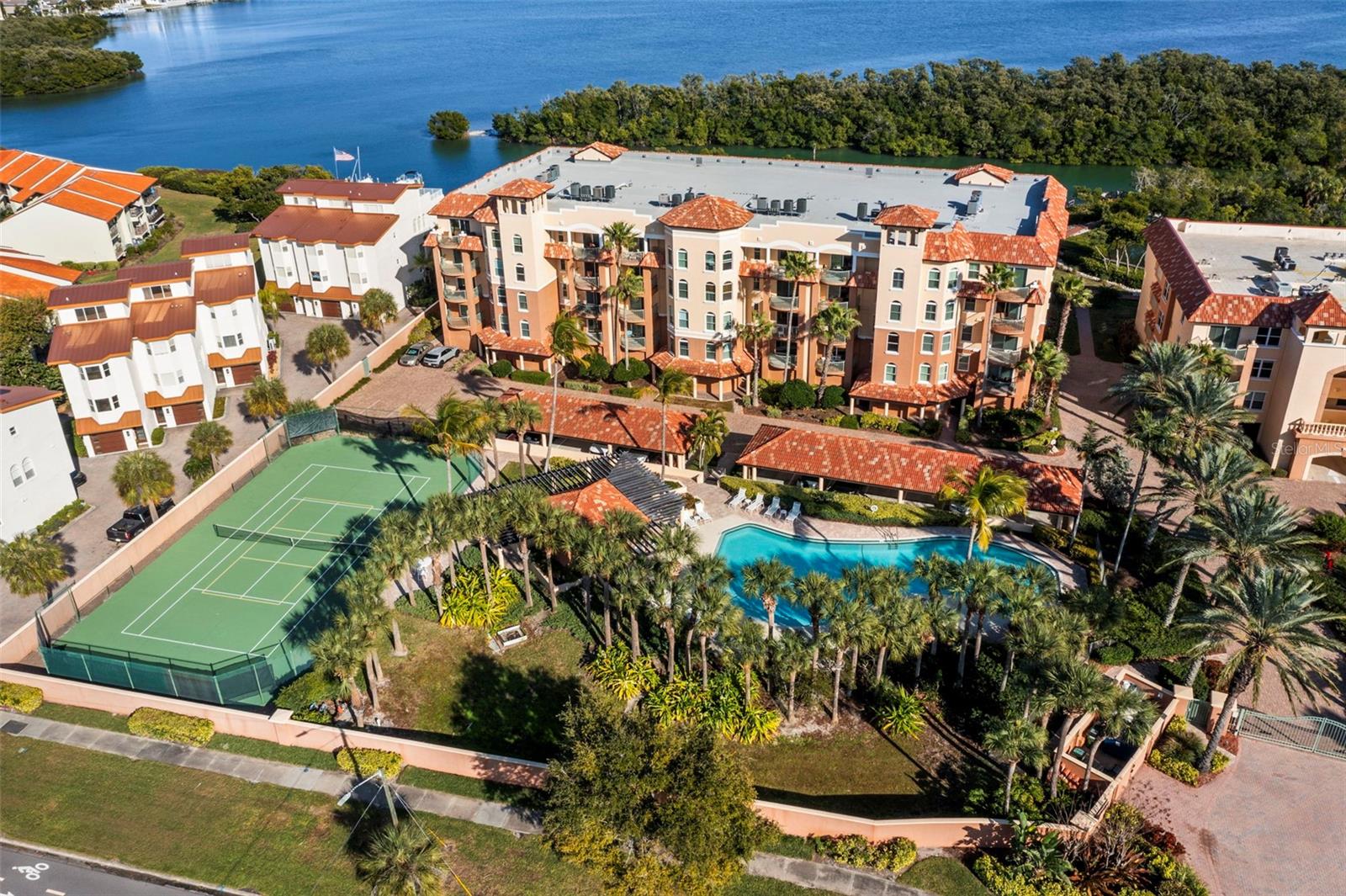 1645 PINELLAS BAYWAY S #B2, ST PETERSBURG, FL, 33715