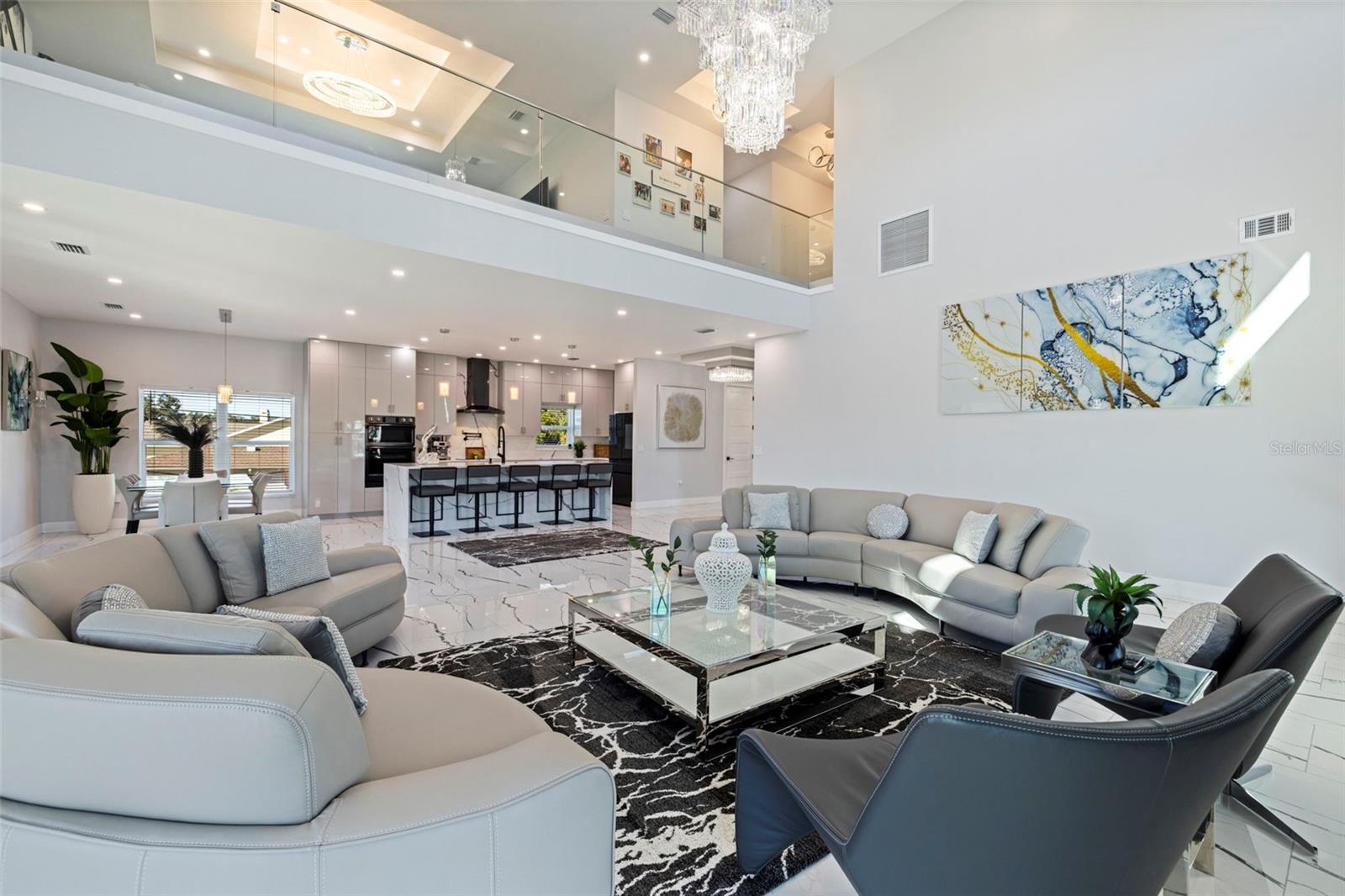 TB8467428 Property Photo