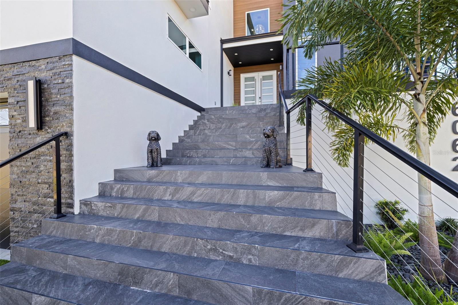 TB8467428 Property Photo