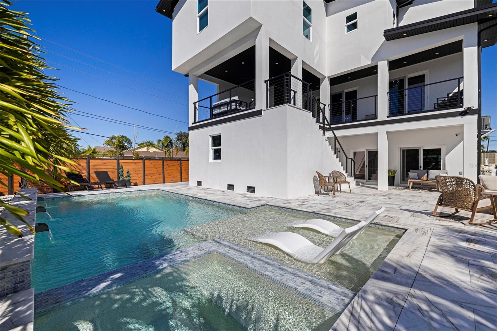 TB8467428 Property Photo