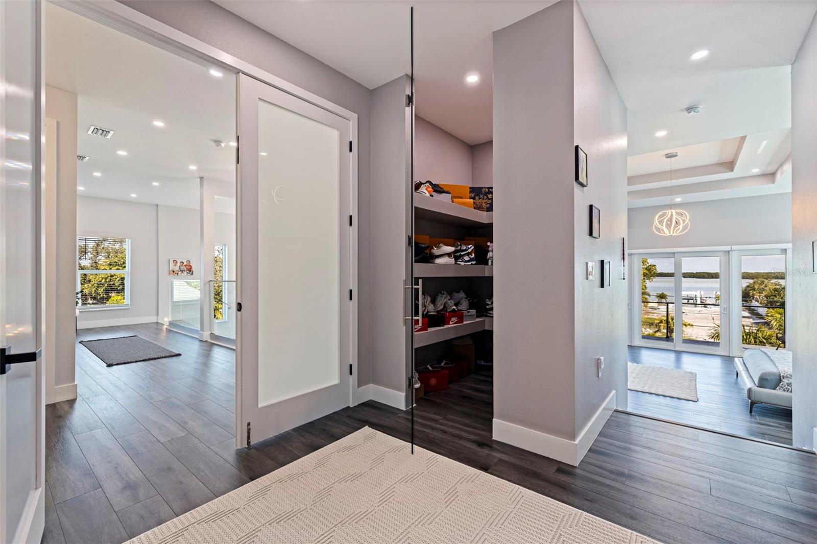 TB8467428 Property Photo