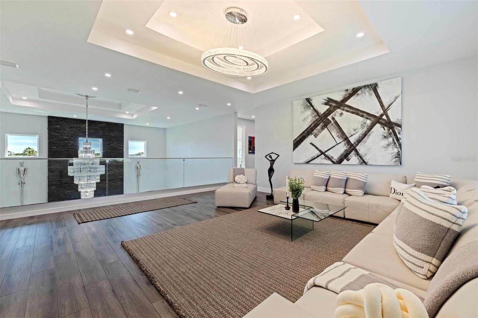 TB8467428 Property Photo