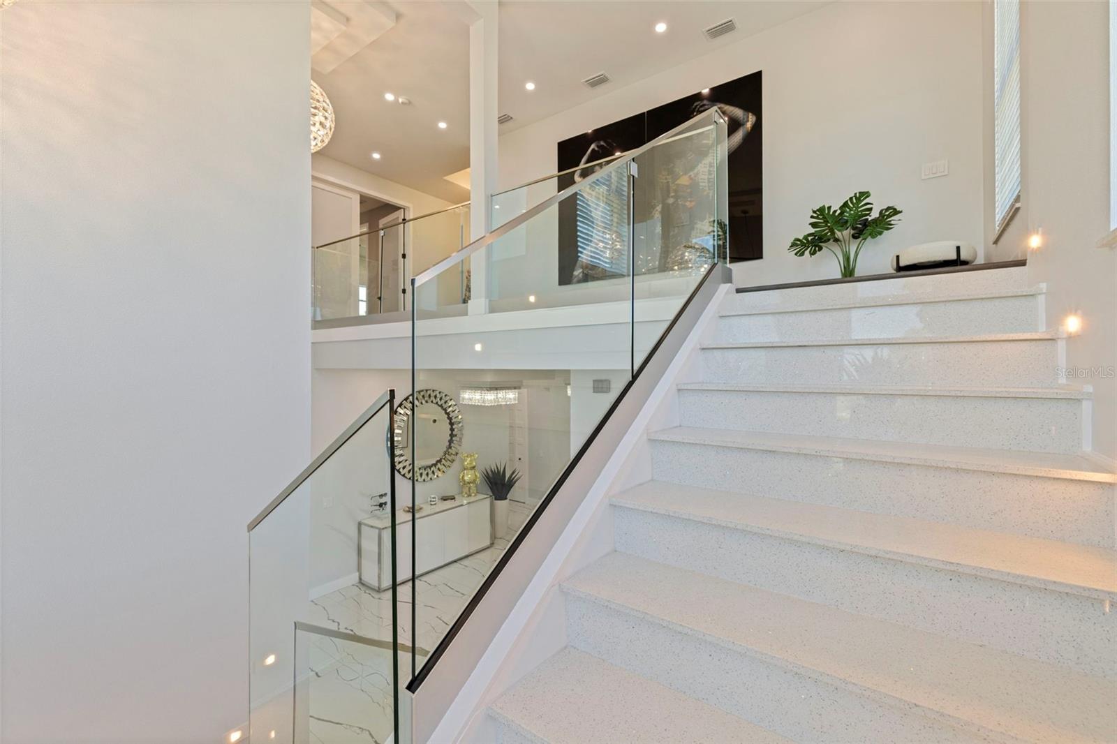 TB8467428 Property Photo