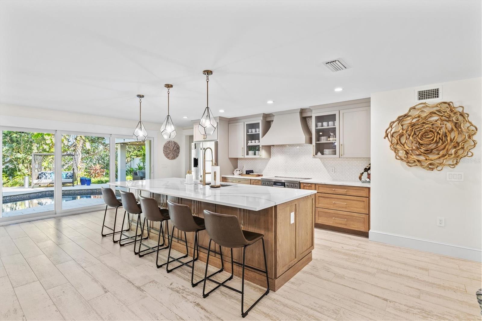 A4679359 Property Photo