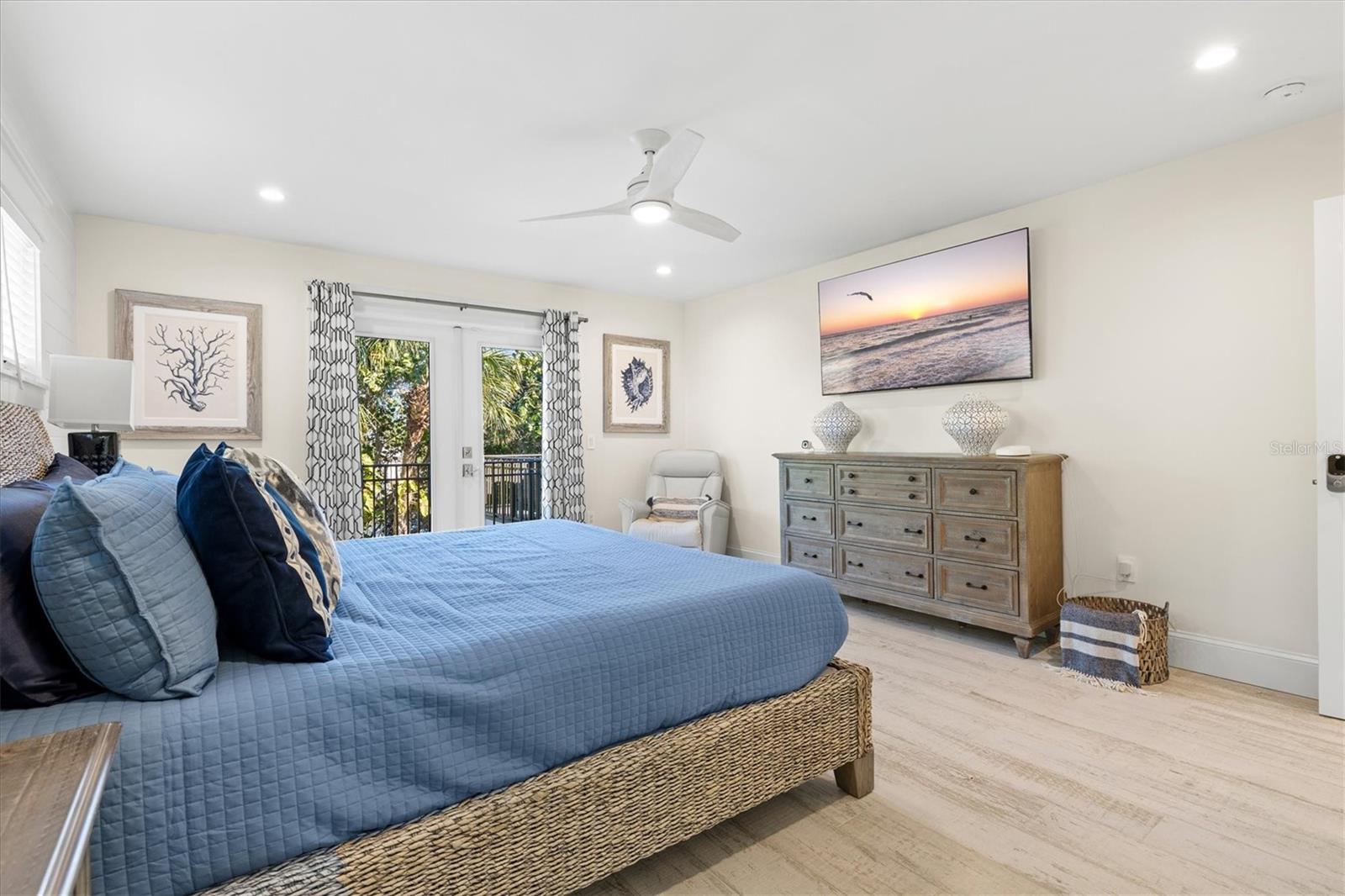 A4679359 Property Photo