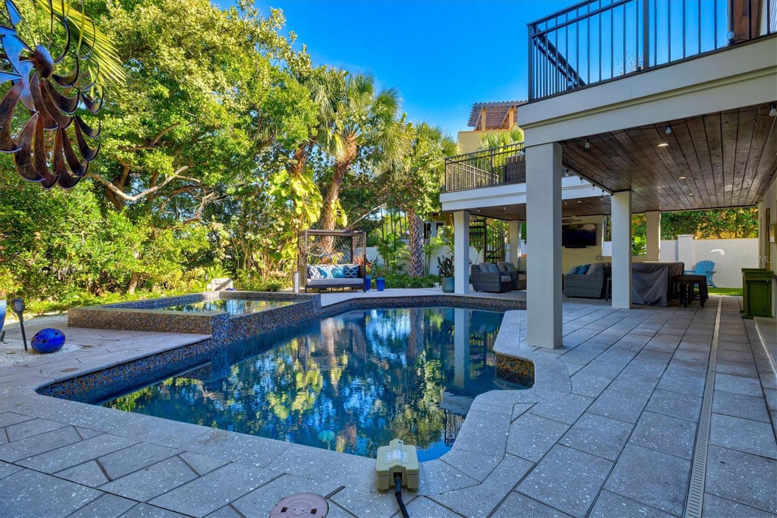 A4679359 Property Photo