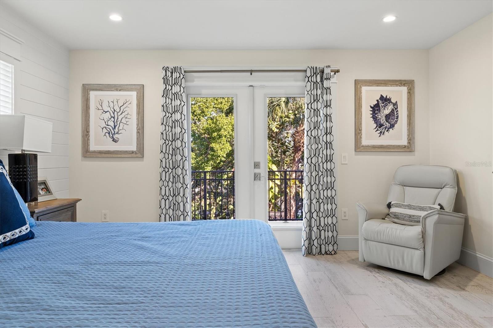 A4679359 Property Photo