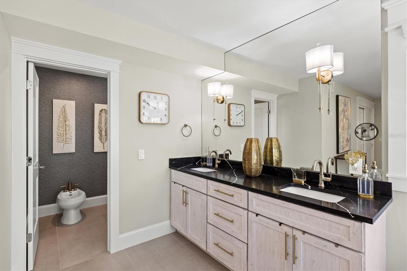 A4679359 Property Photo