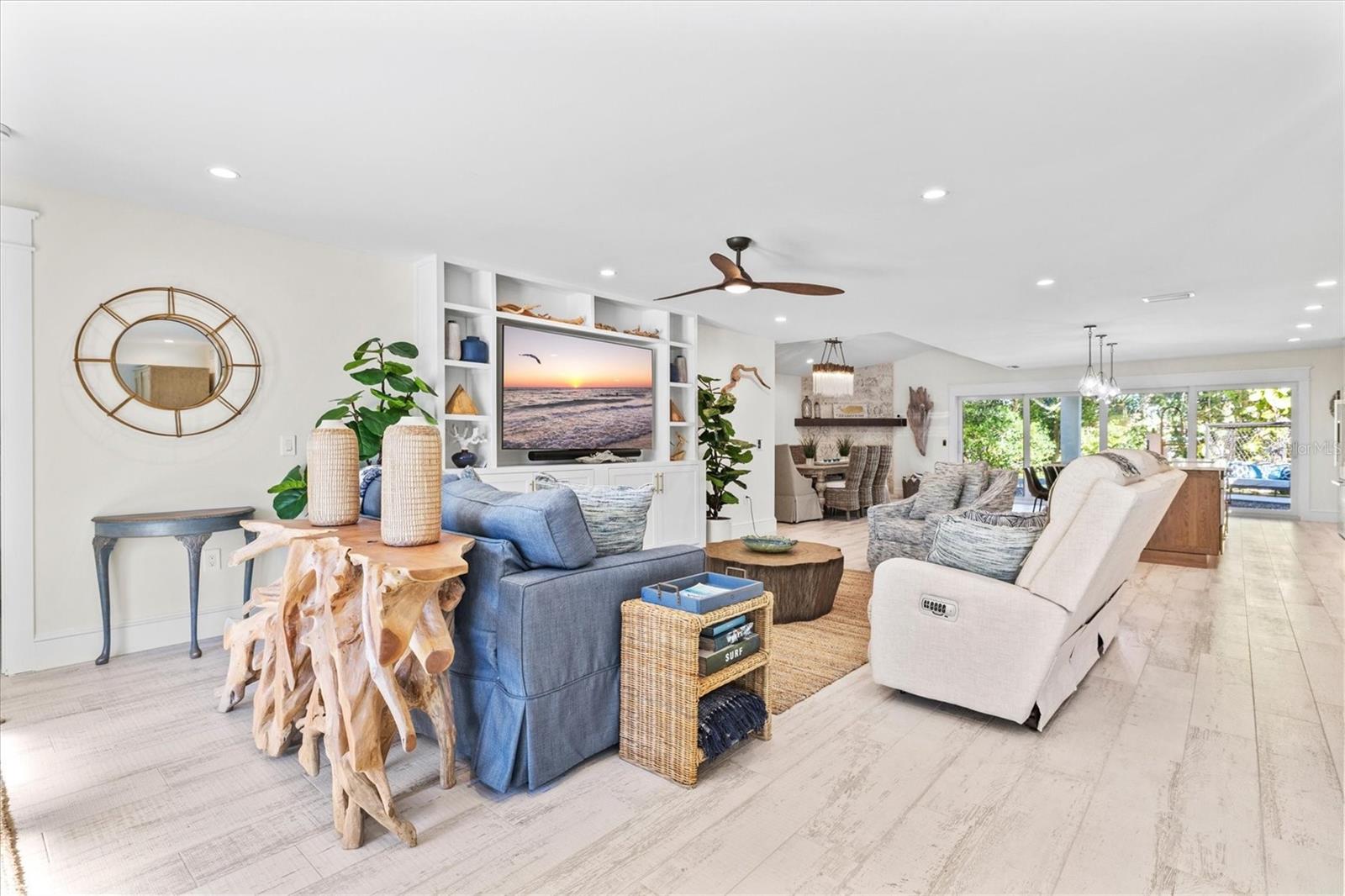 A4679359 Property Photo