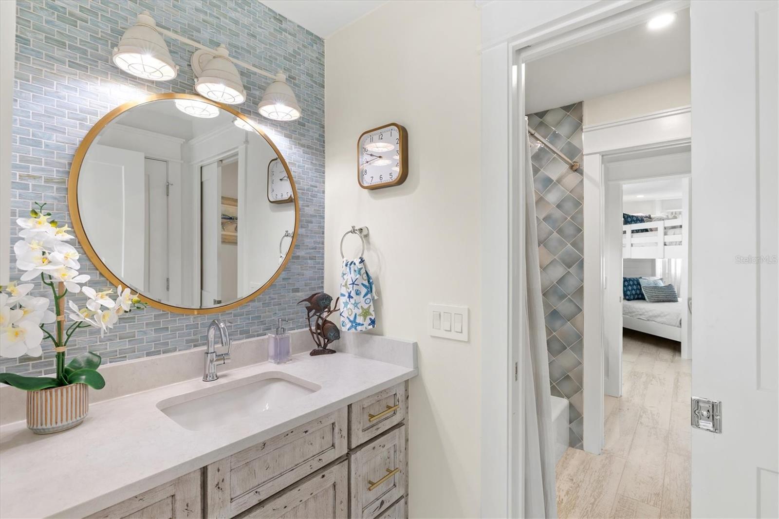 A4679359 Property Photo