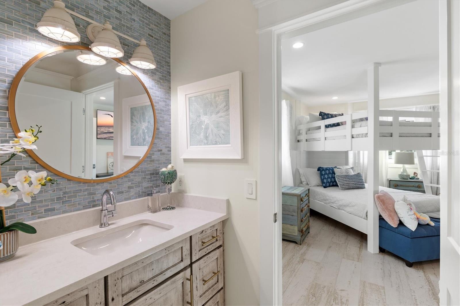 A4679359 Property Photo