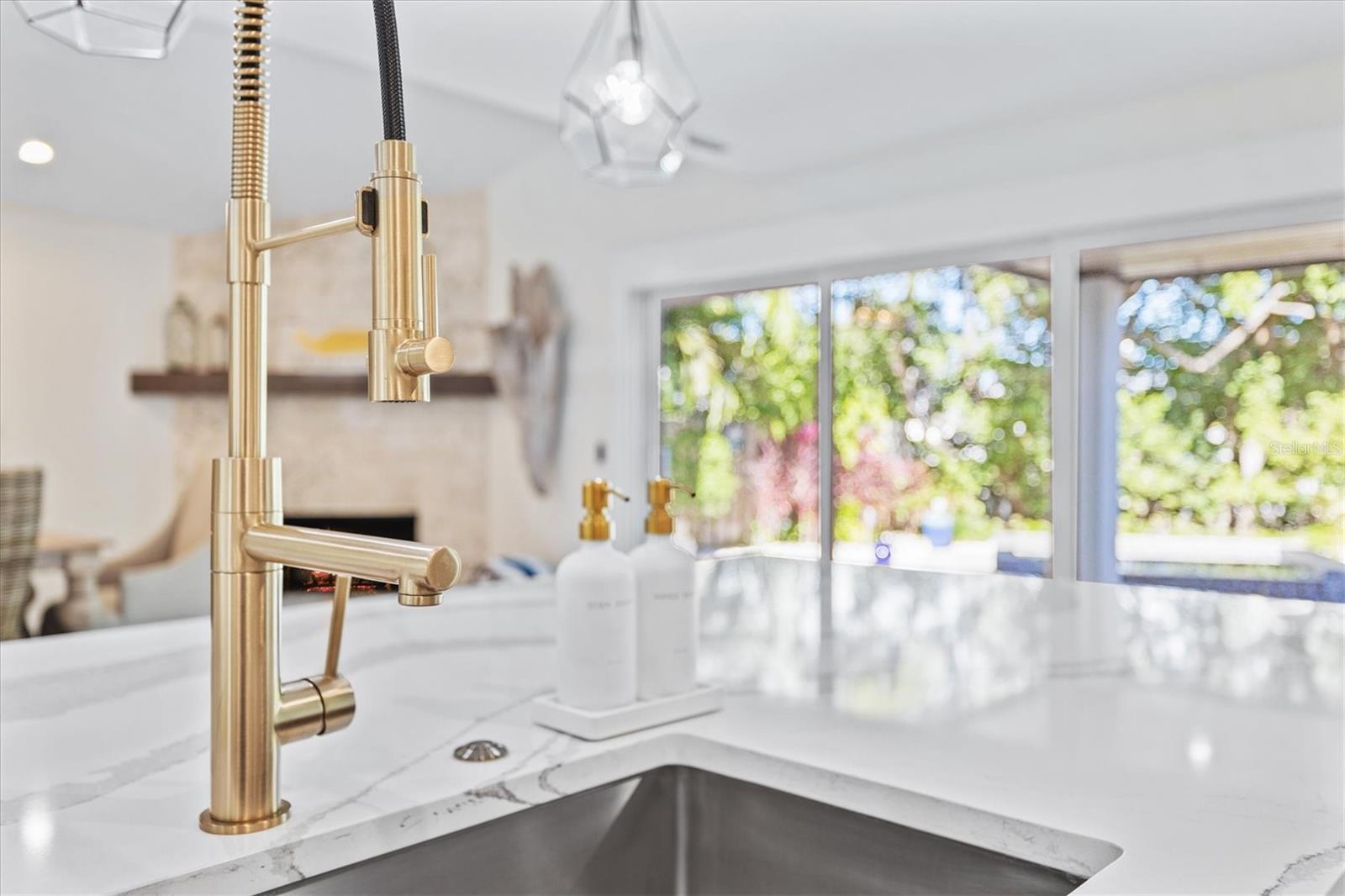 A4679359 Property Photo