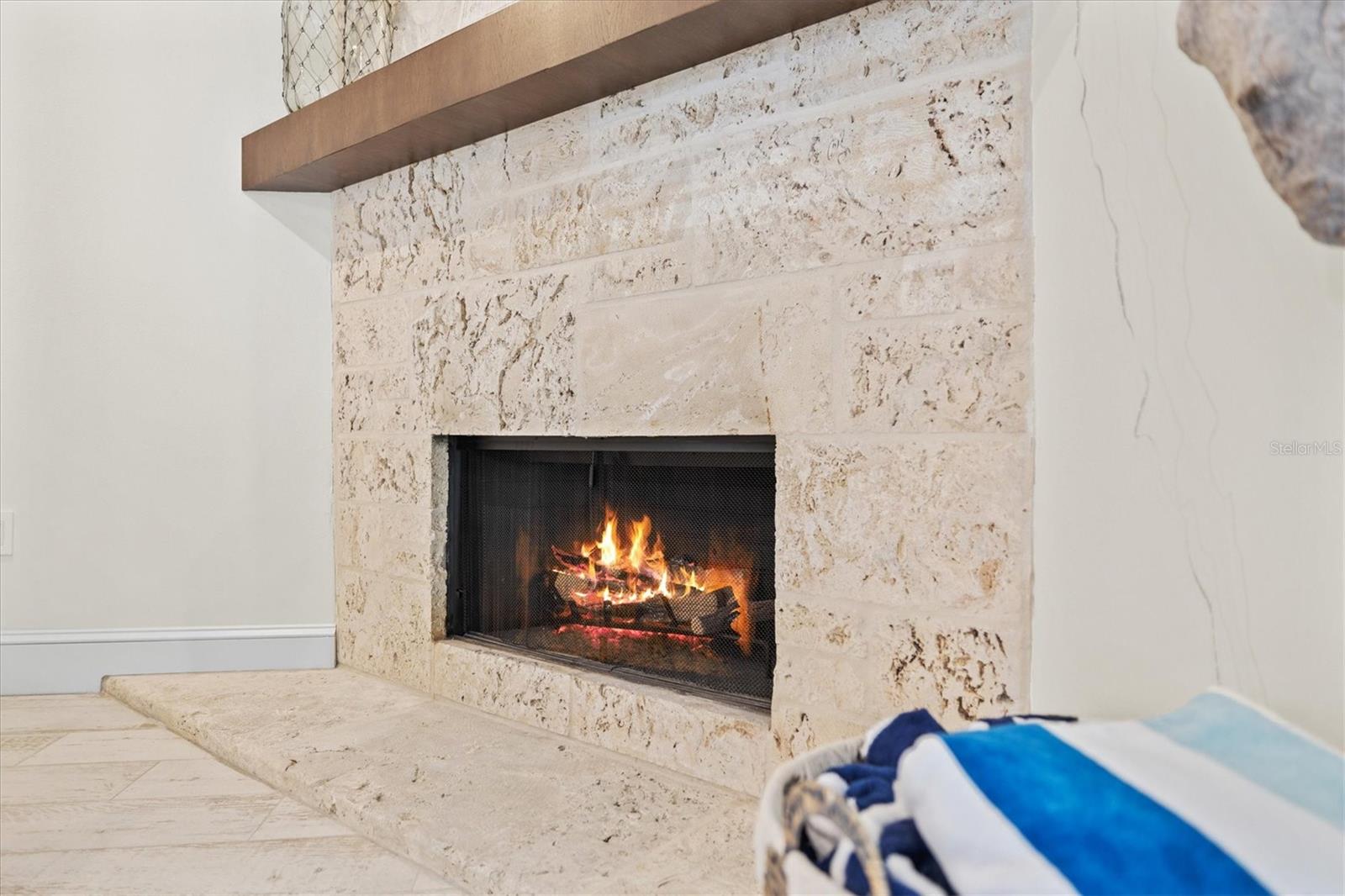 A4679359 Property Photo