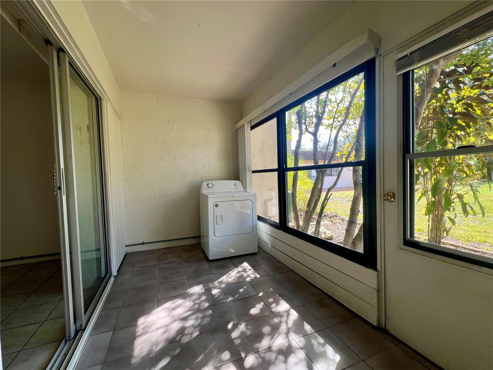 TB8467449 Property Photo