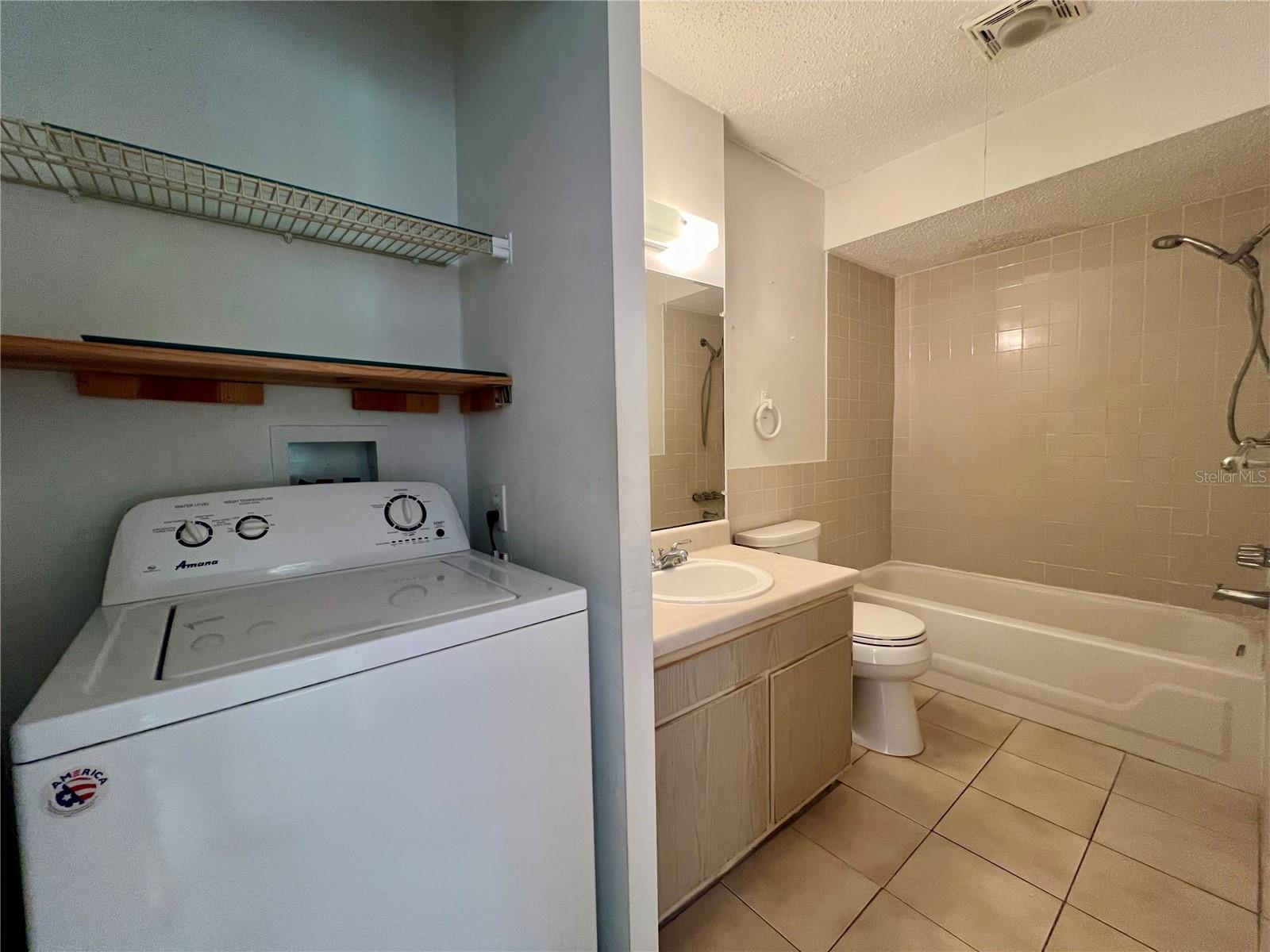 TB8467449 Property Photo