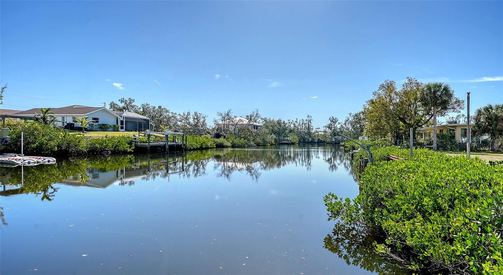 603 BARNES PKWY, NOKOMIS, FL, 34275