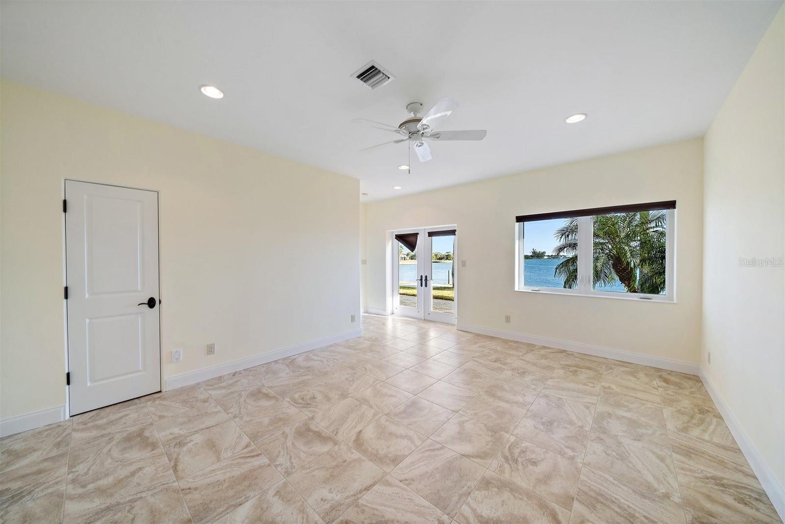 A4679365 Property Photo