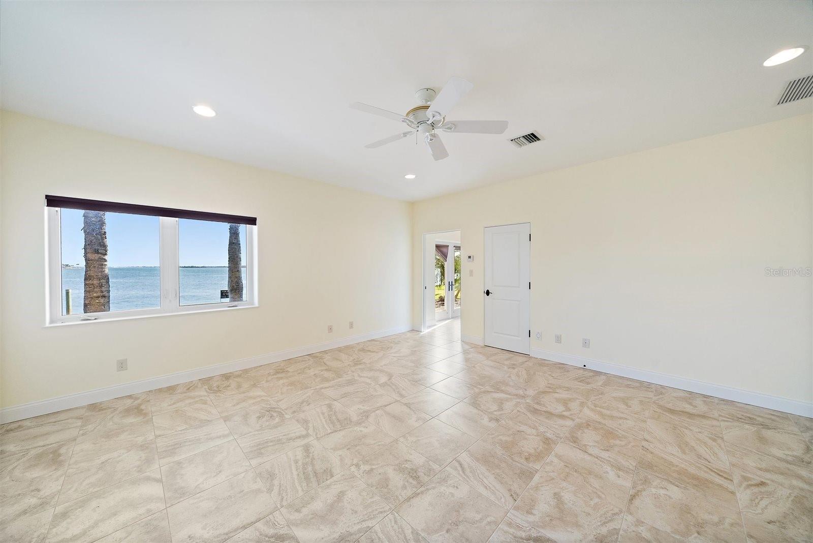 A4679365 Property Photo