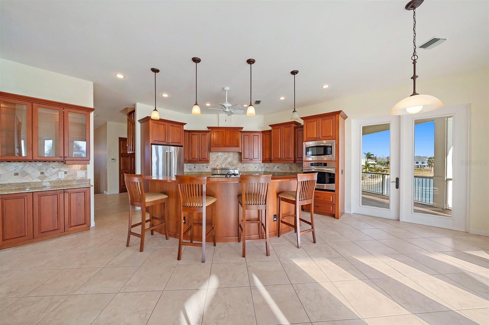 A4679365 Property Photo