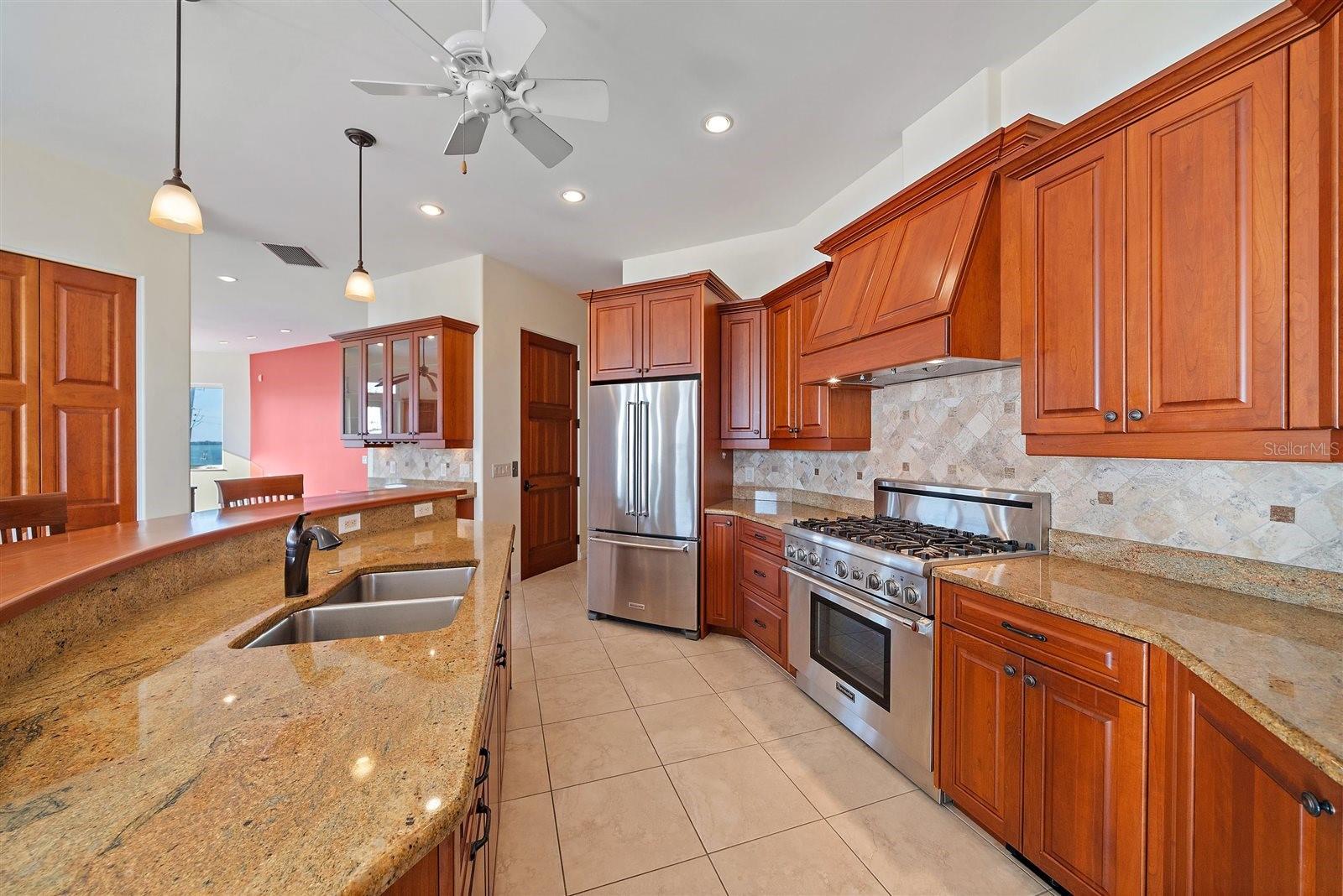 A4679365 Property Photo