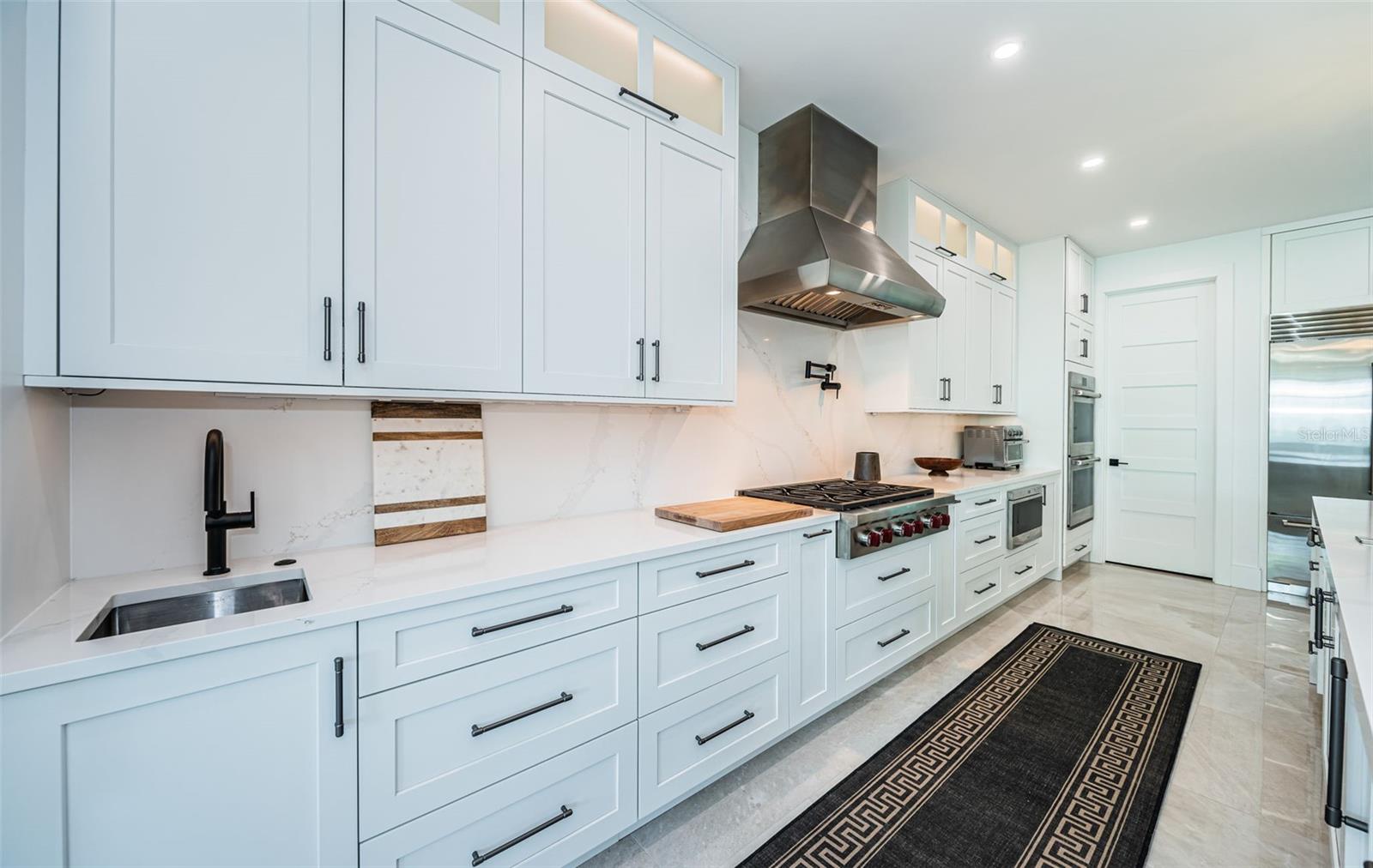 218 SYDNEY LN, REDINGTON SHORES, FL, 33708