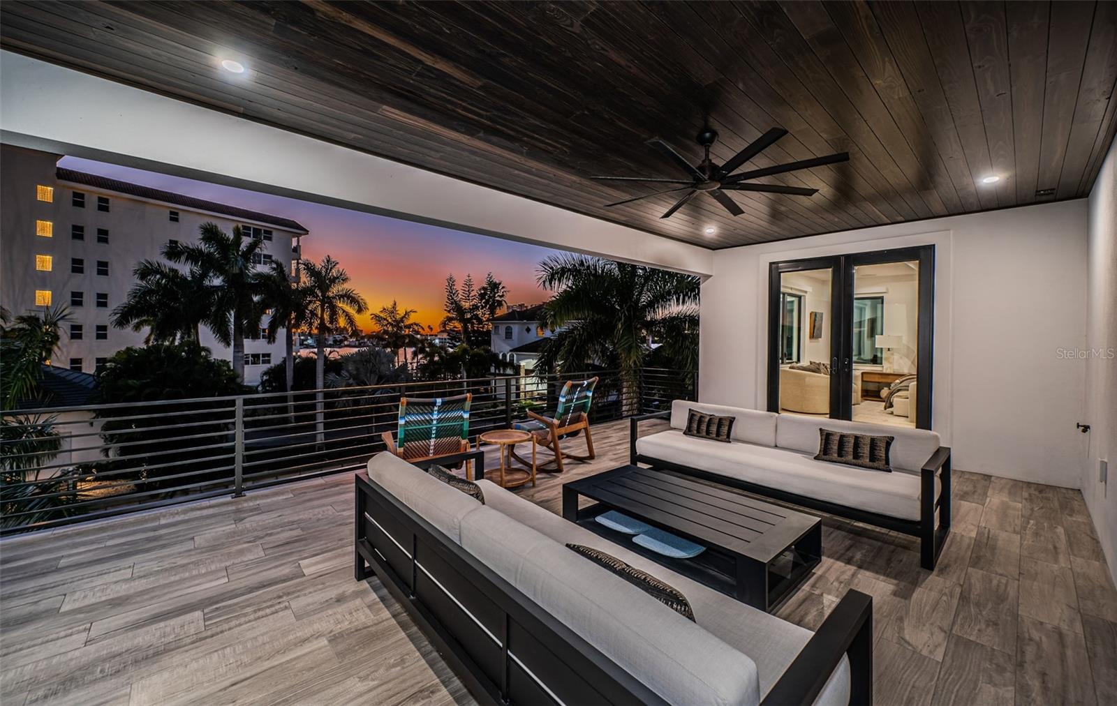 218 SYDNEY LN, REDINGTON SHORES, FL, 33708