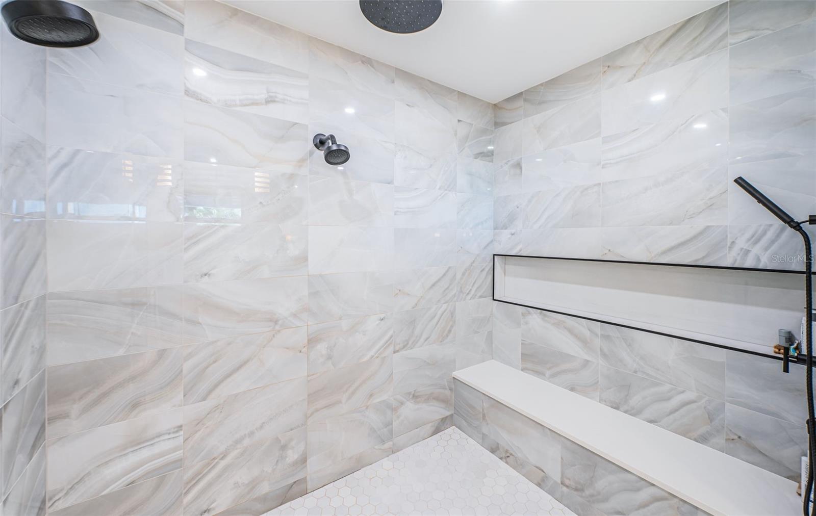 218 SYDNEY LN, REDINGTON SHORES, FL, 33708