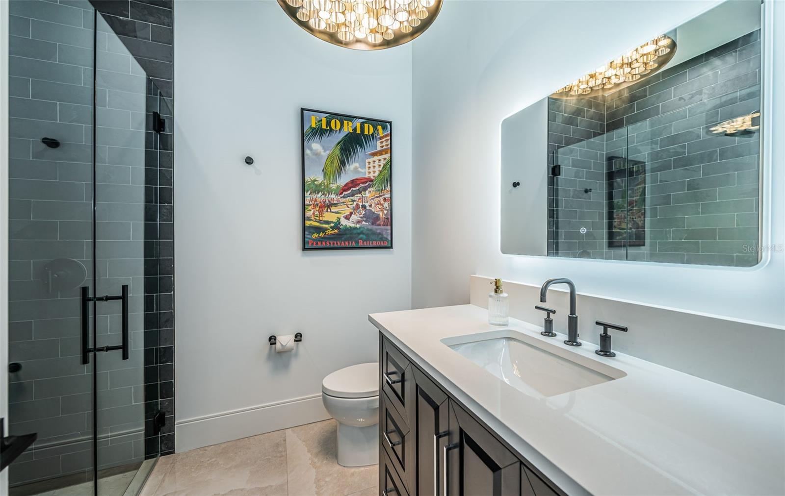 218 SYDNEY LN, REDINGTON SHORES, FL, 33708