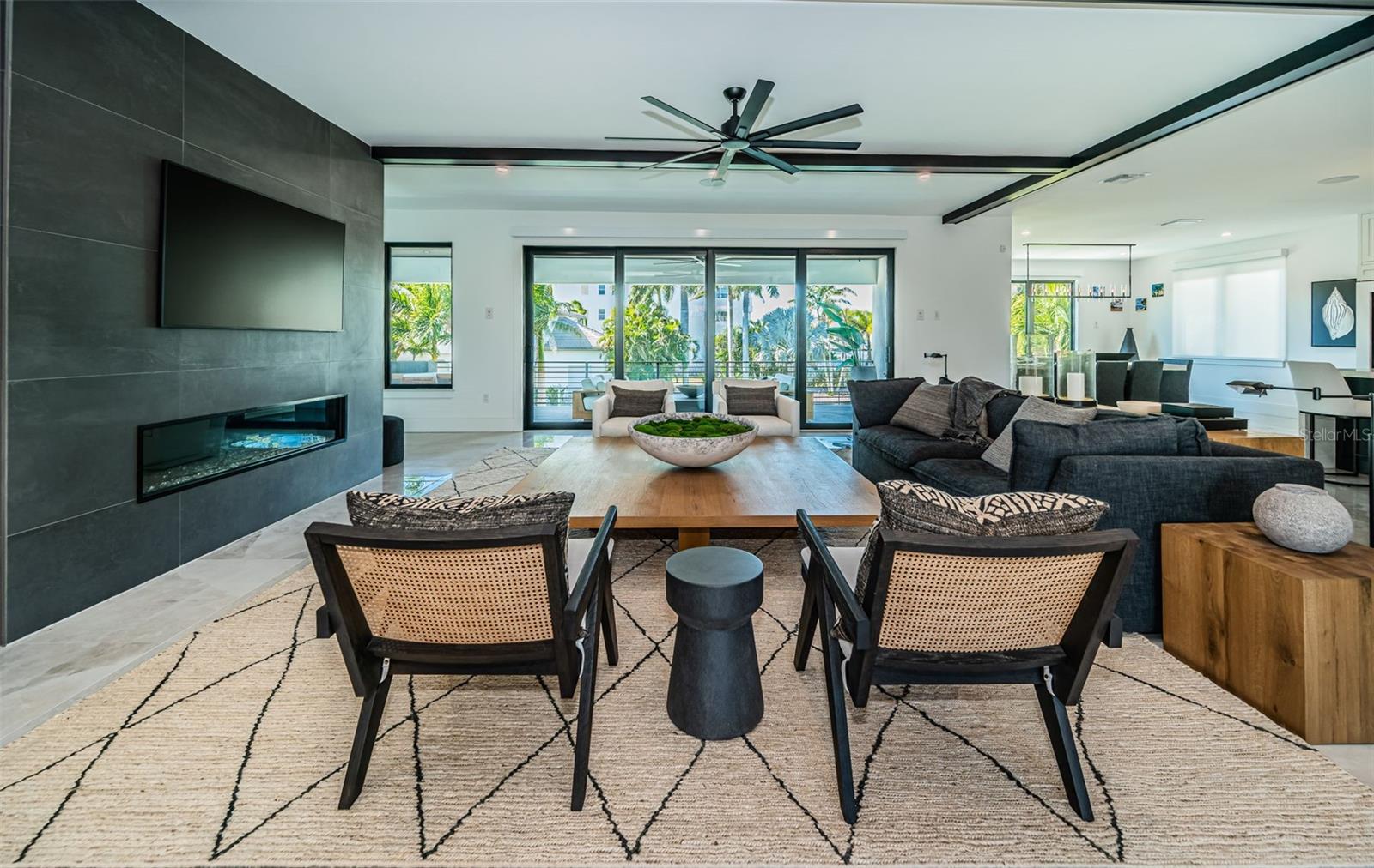 218 SYDNEY LN, REDINGTON SHORES, FL, 33708