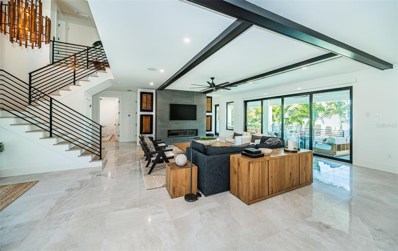 218 SYDNEY LN, REDINGTON SHORES, FL, 33708