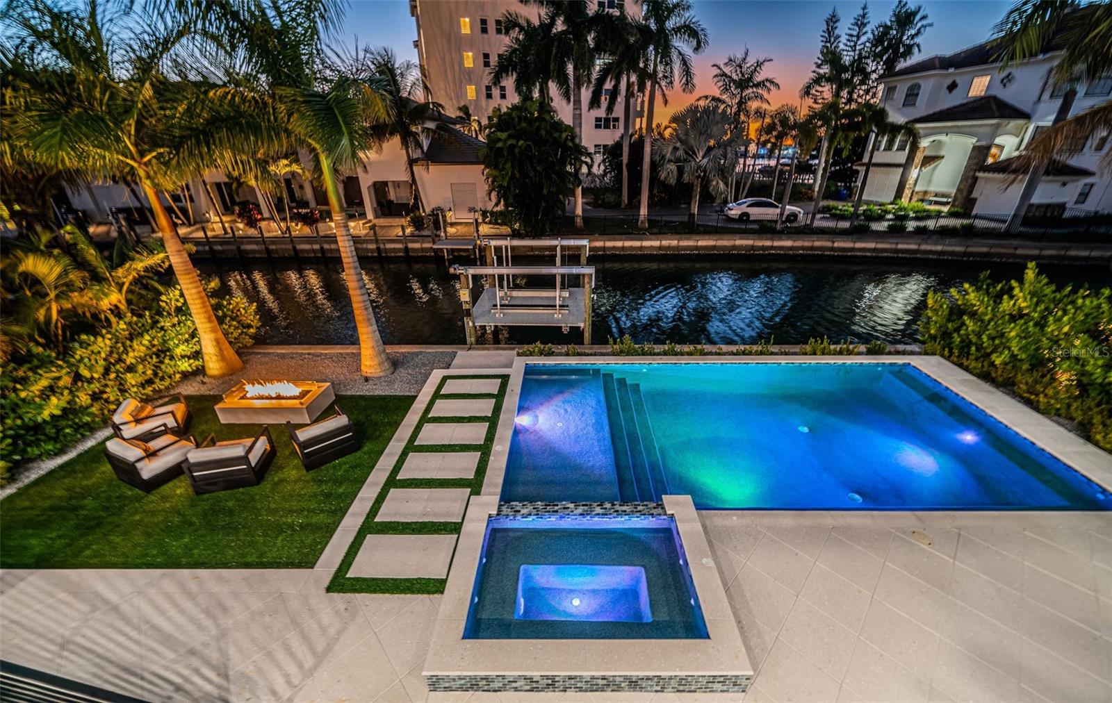 218 SYDNEY LN, REDINGTON SHORES, FL, 33708