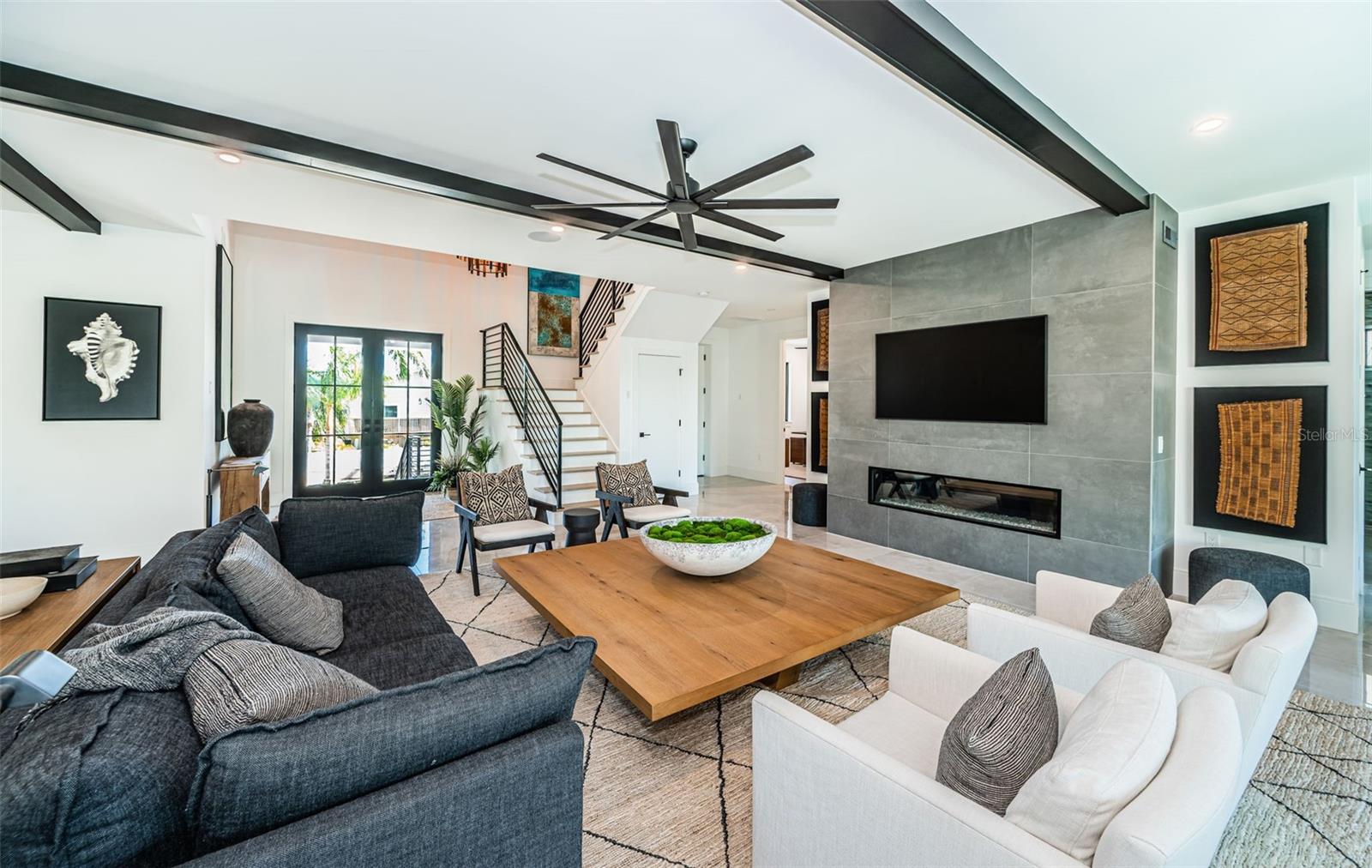 218 SYDNEY LN, REDINGTON SHORES, FL, 33708