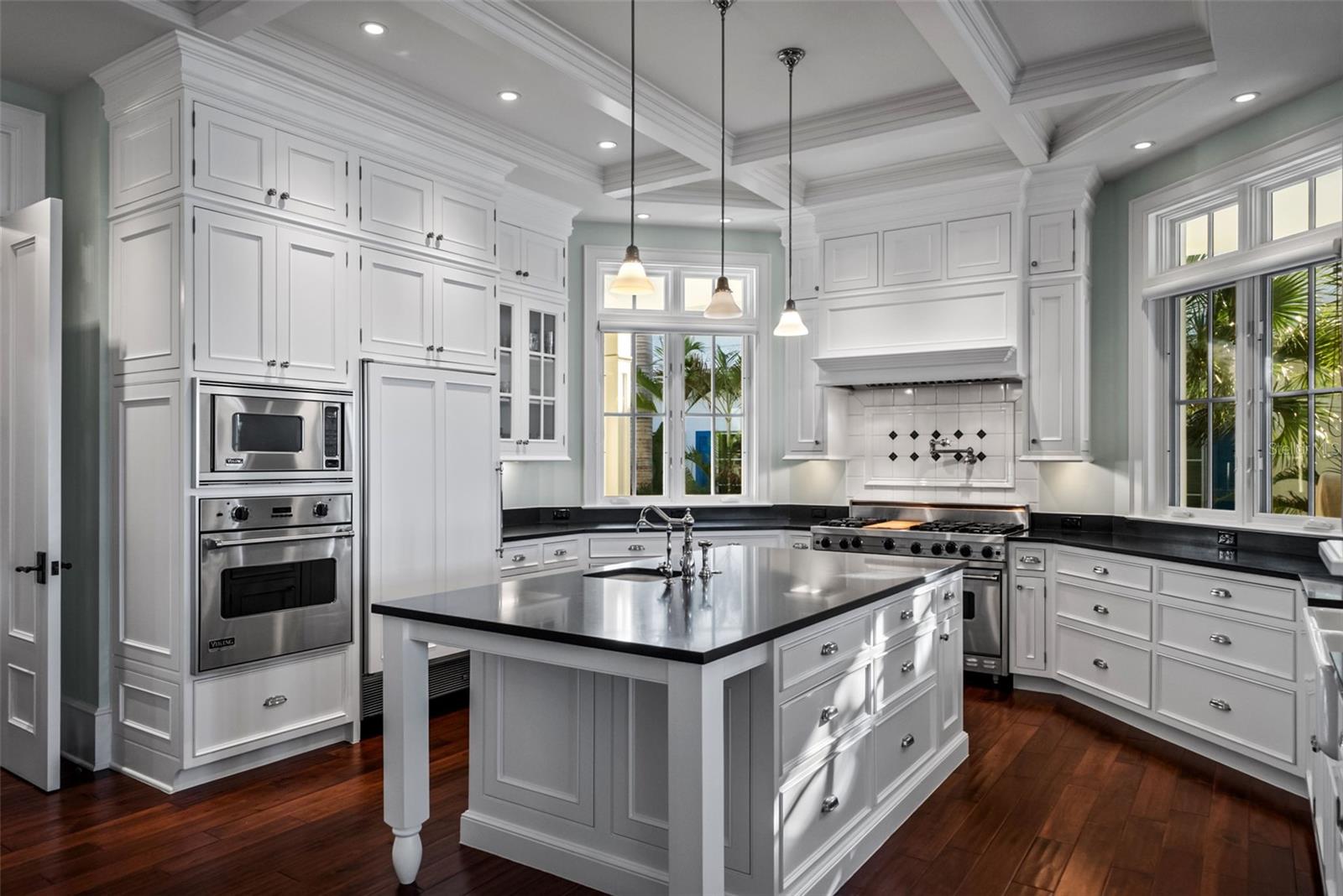 A4679384 Property Photo