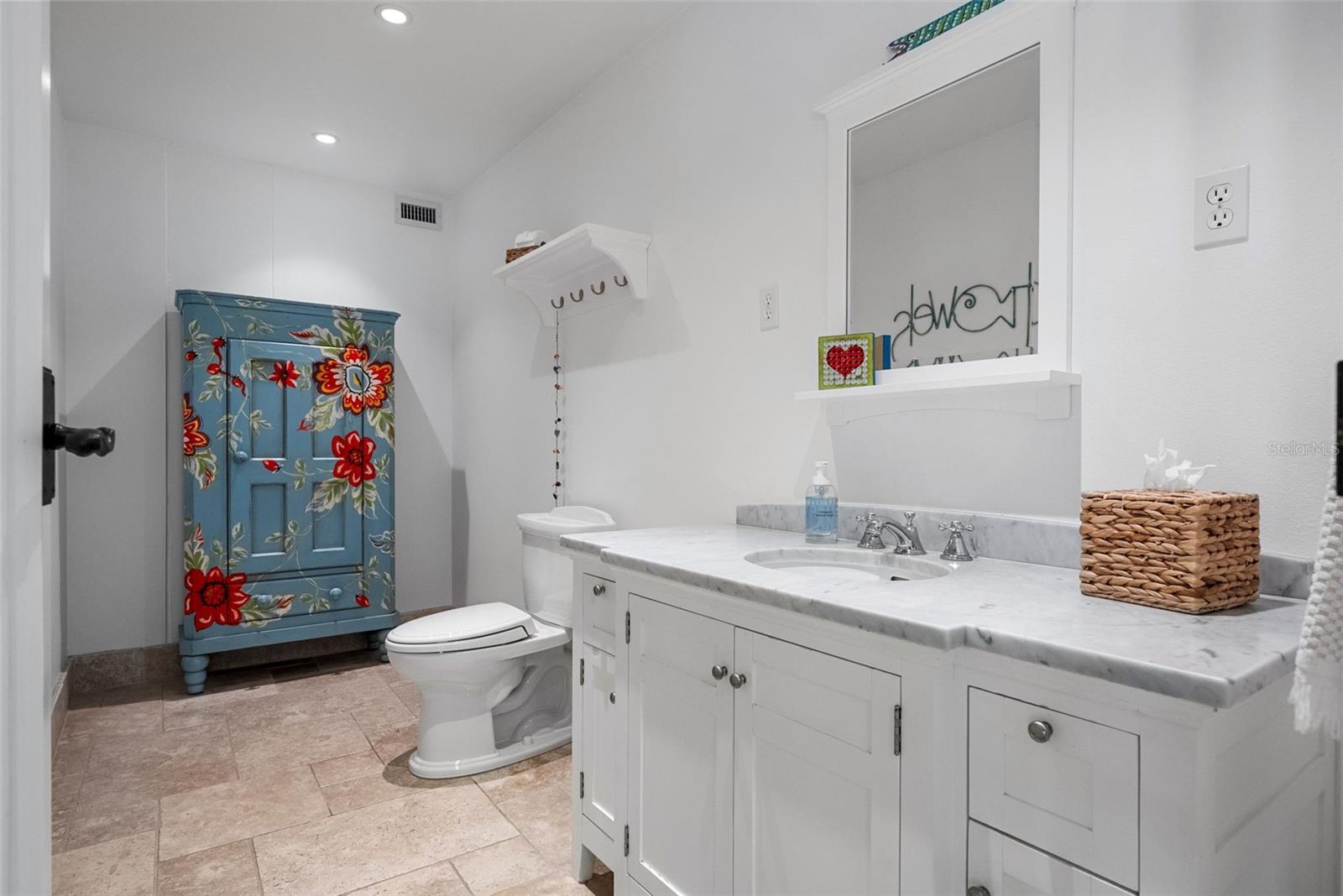 A4679384 Property Photo