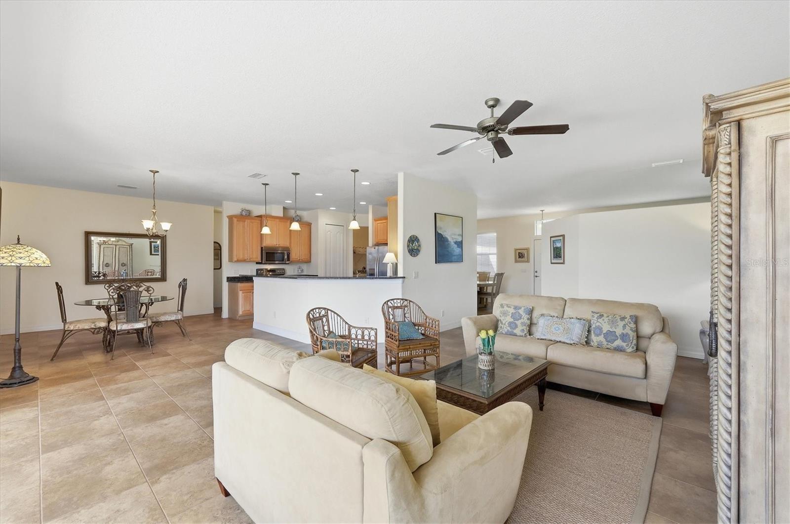 42 PINE VALLEY PL, ROTONDA WEST, FL, 33947