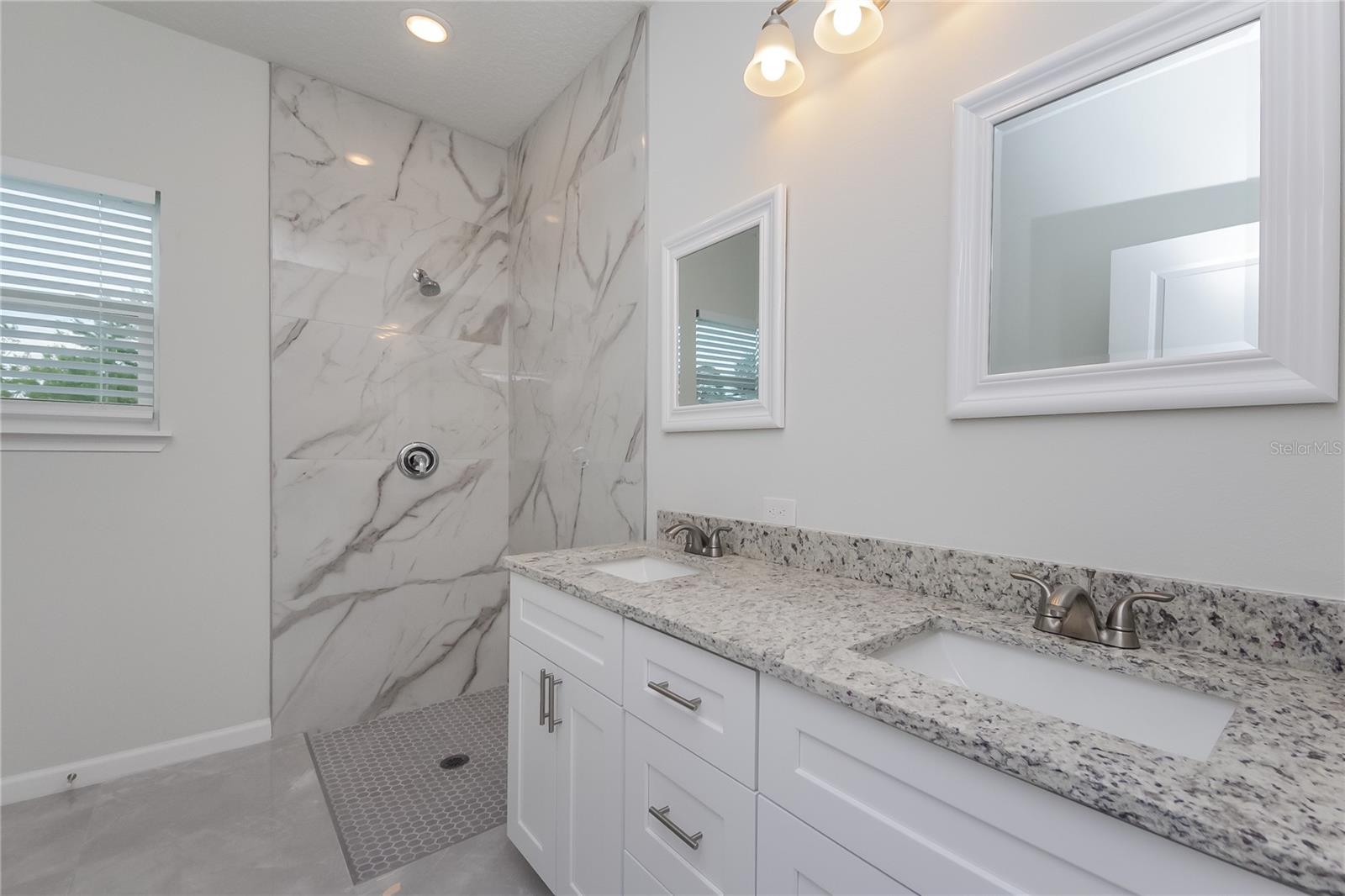 137 VIOLET CT, KISSIMMEE, FL, 34759