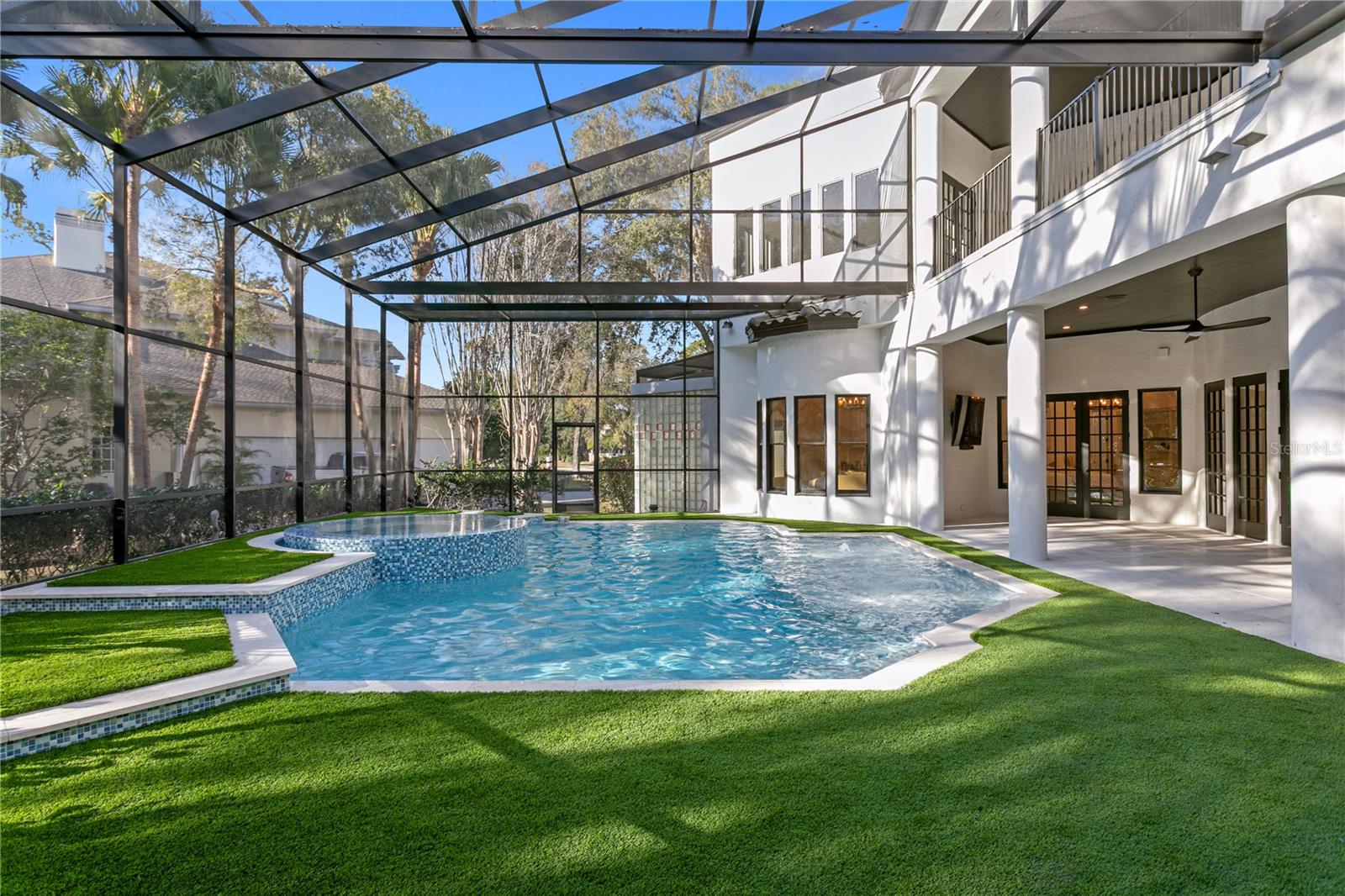 TB8467542 Property Photo