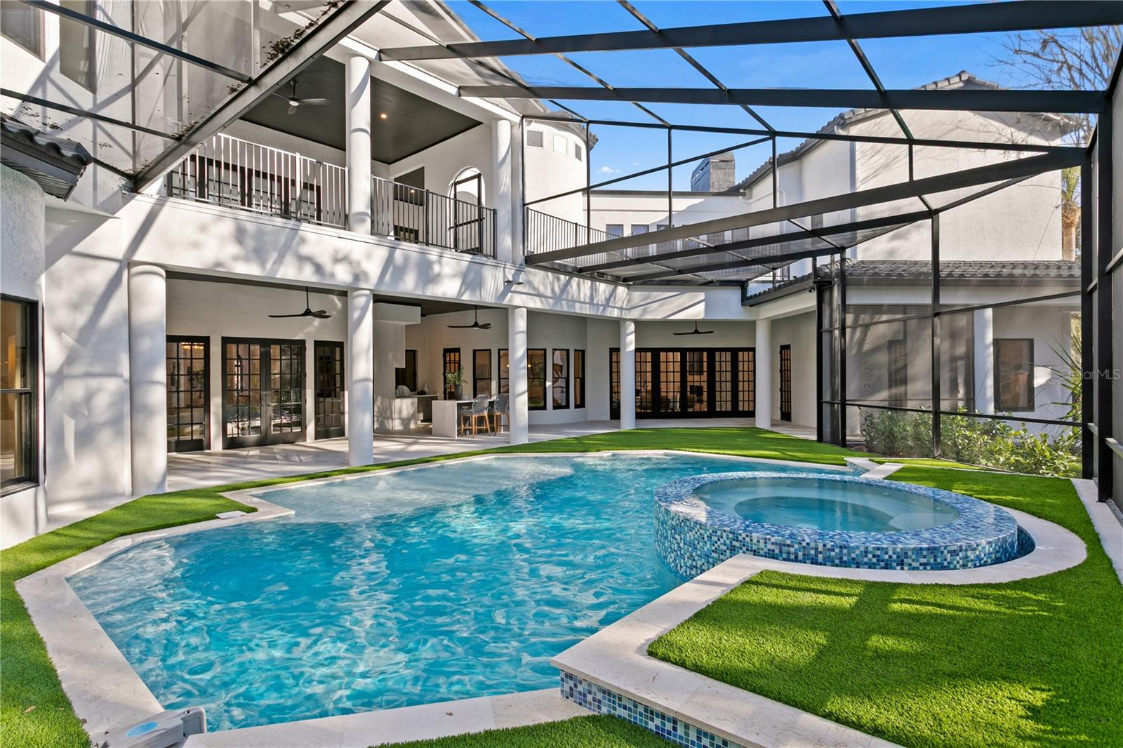 TB8467542 Property Photo