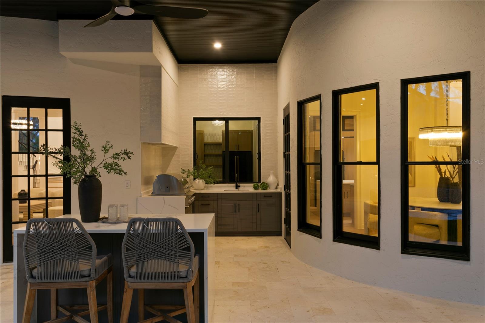 TB8467542 Property Photo