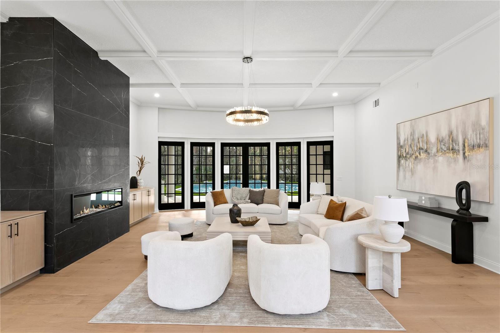 TB8467542 Property Photo