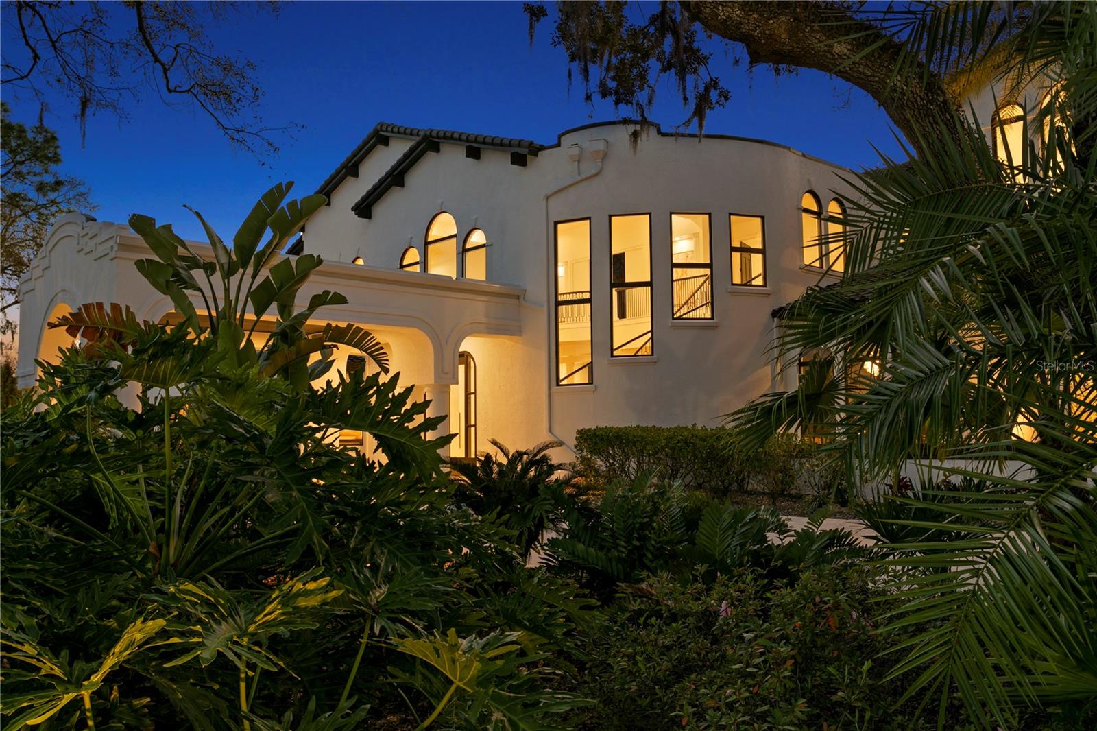 TB8467542 Property Photo