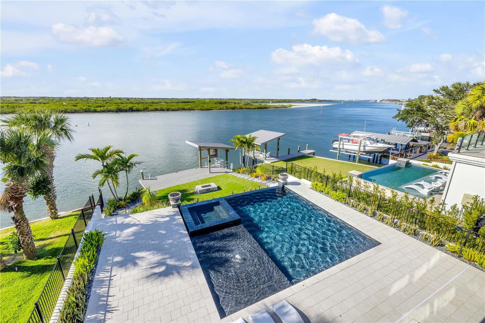 NS1087119 Property Photo