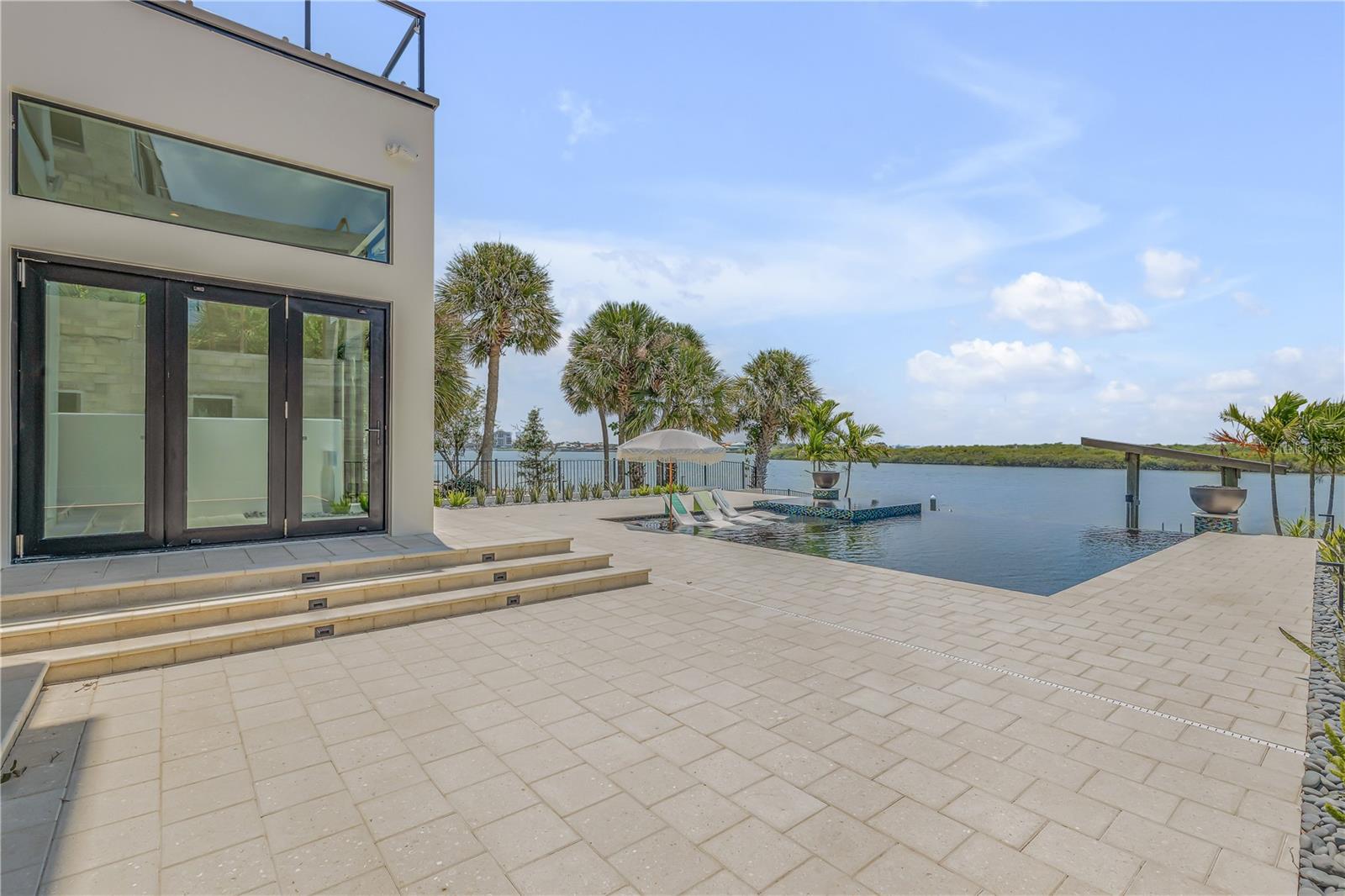 NS1087119 Property Photo